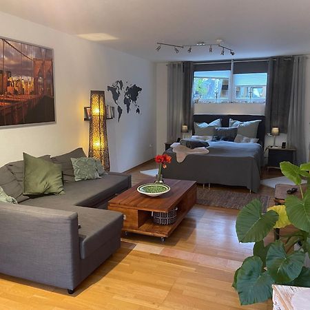 Modernes Appartement Im Gruenen - Stilvoll Und Komfortabel Köln Eksteriør bilde