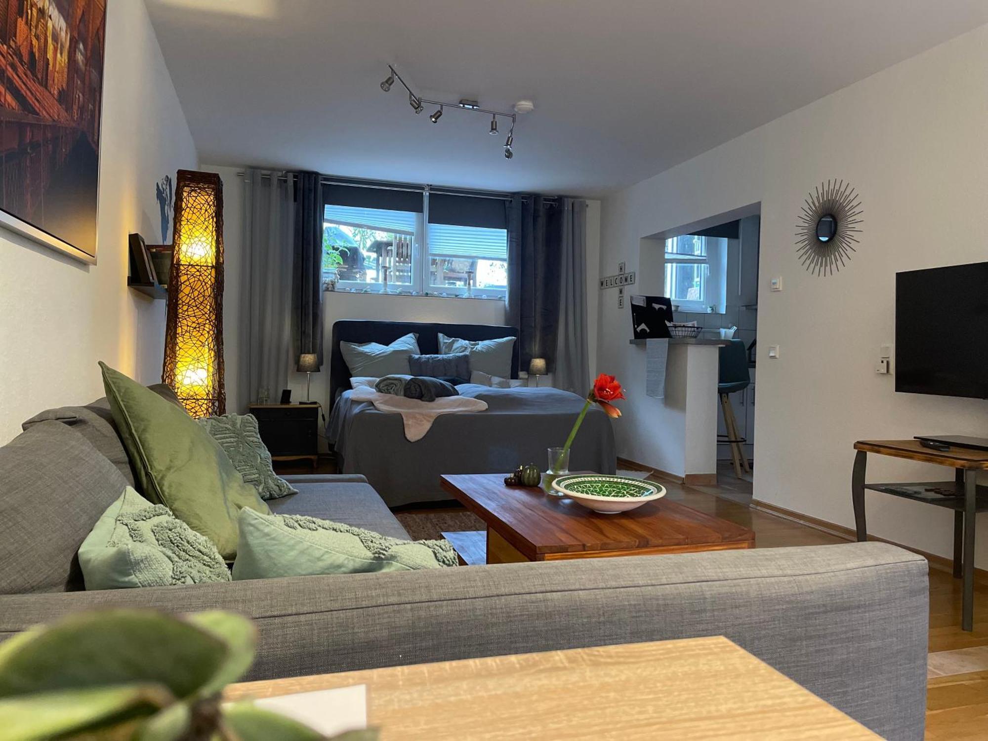 Modernes Appartement Im Gruenen - Stilvoll Und Komfortabel Köln Eksteriør bilde